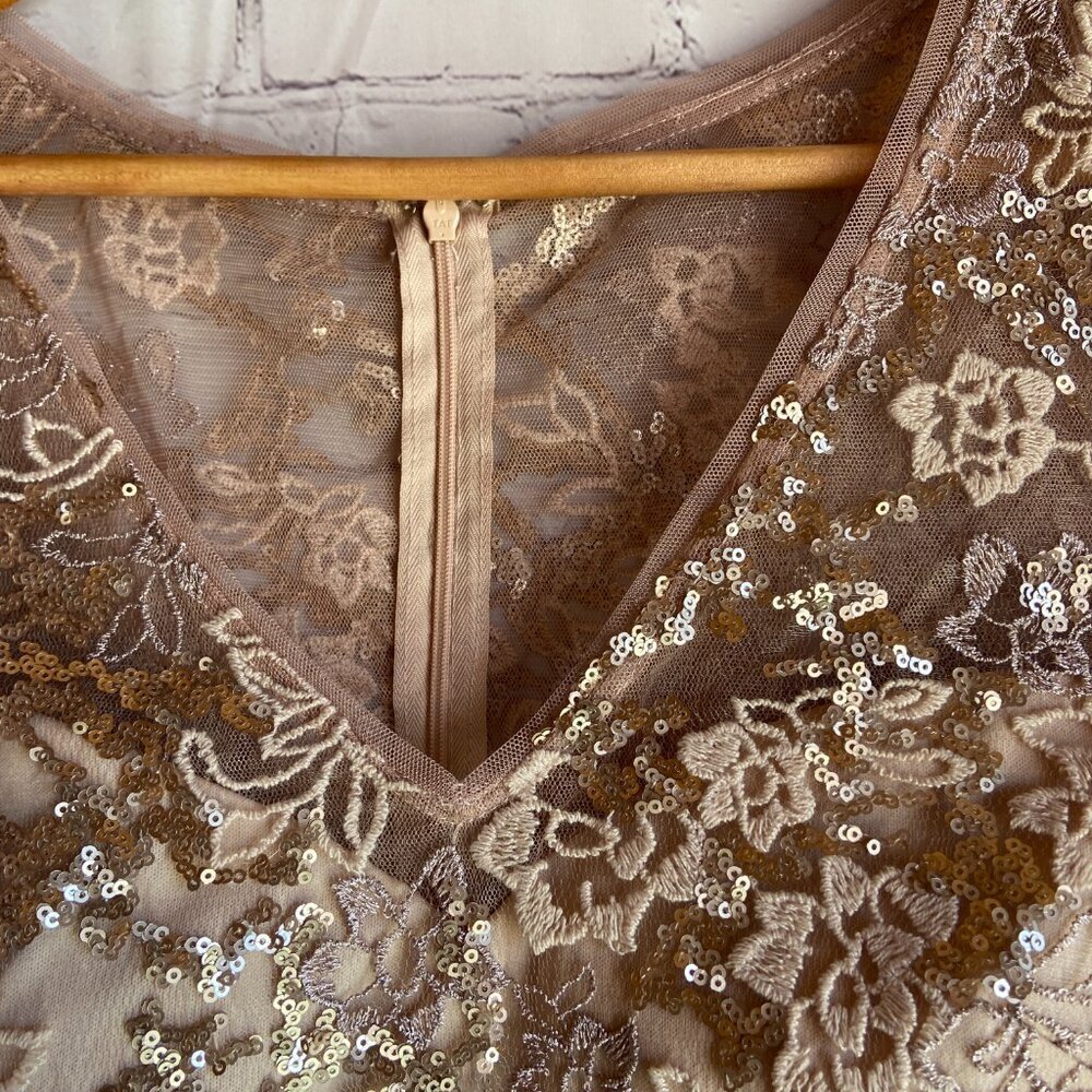 Alex Evenings Floral Embroidered Gown With Shawl - Picture 6 of 9